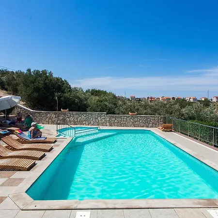 Bell Memories- With Terrace And Street View A1 * Cavtat