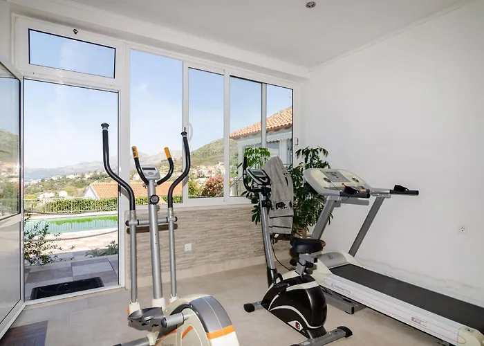 Bell Memories- With Terrace And Street View A1 公寓 察夫塔特